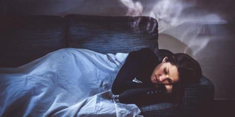 Nằm mơ thấy xác chết: Điều gì ẩn chứa trong cuộc sống bạn? 3 Mơ thấy xác chết của người lạ